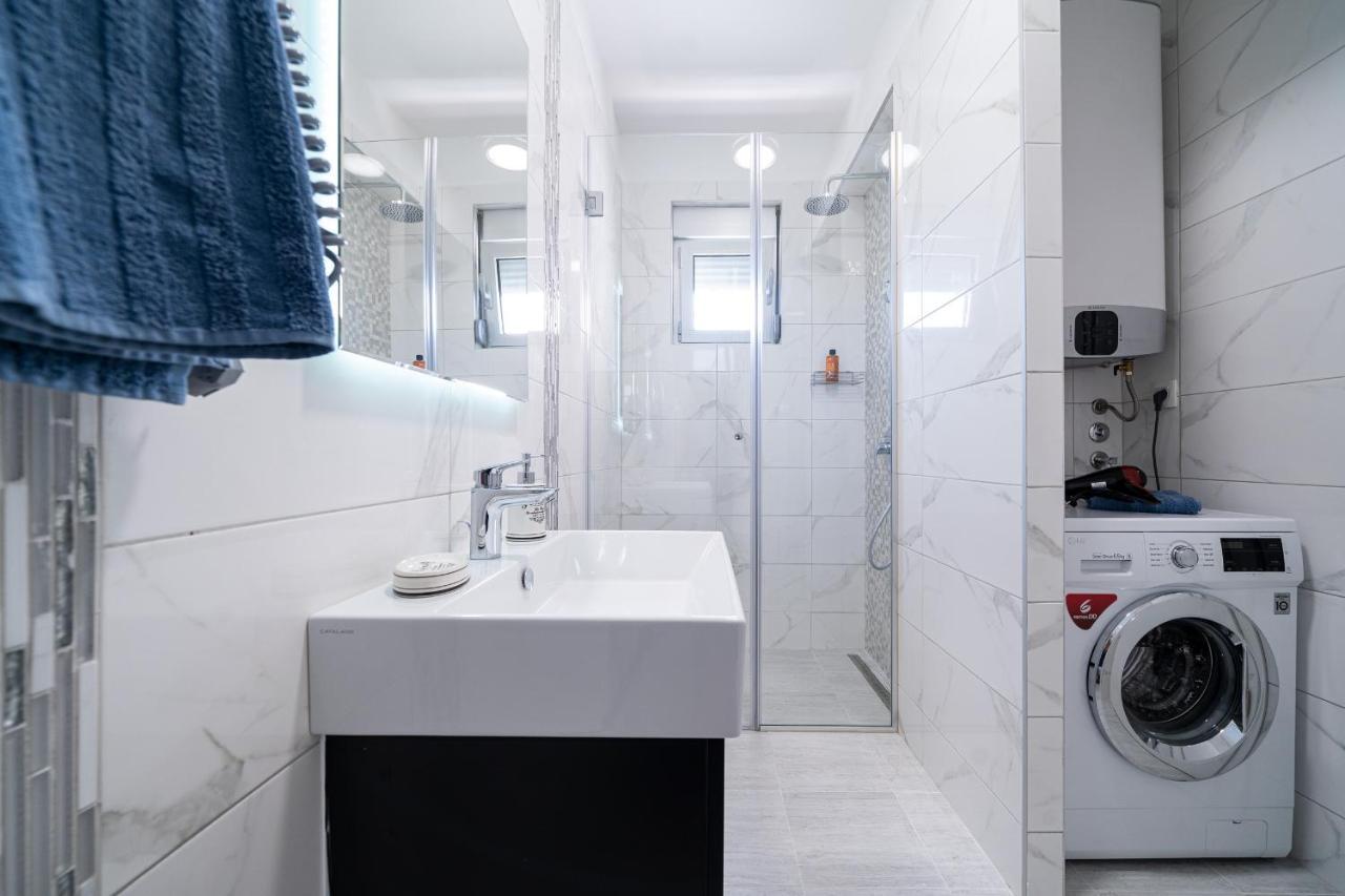 Luxury Dream View Apartment Котор Екстериор снимка